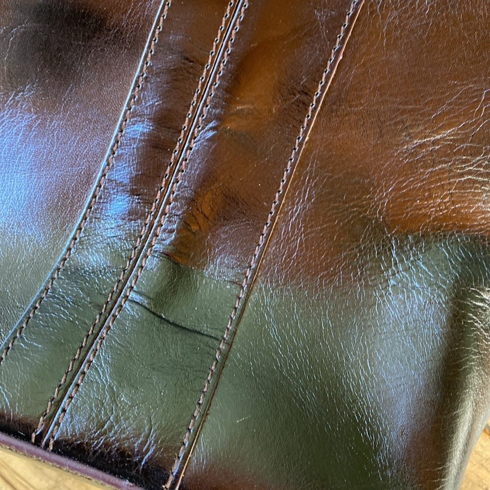 Vintage Aigner black leather handbag - Picture 10 of 14